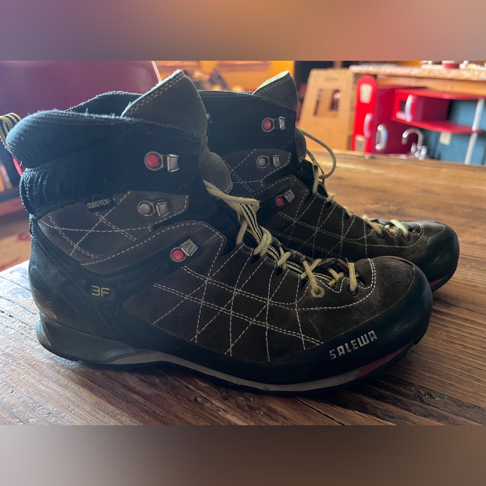 Salewa Men’s MTN Trainer Mid GTX - Size 11
